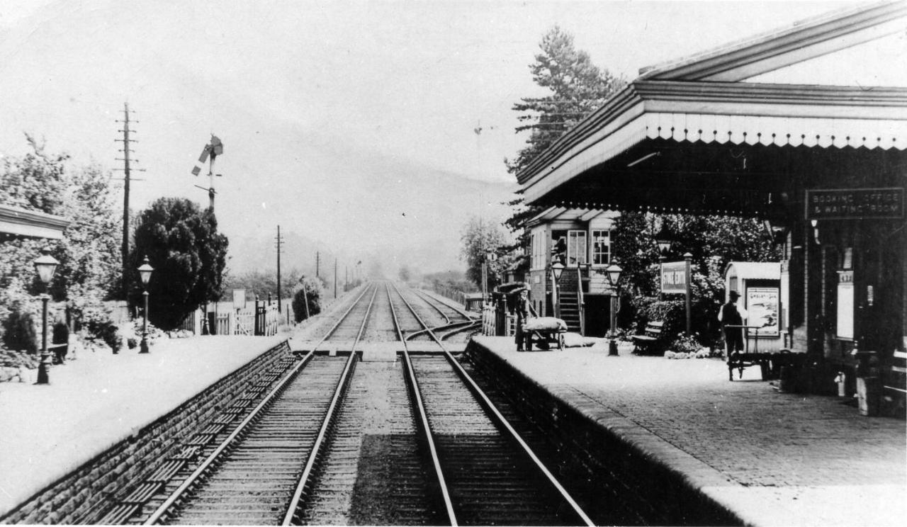 The Office, Stoke Edith Station